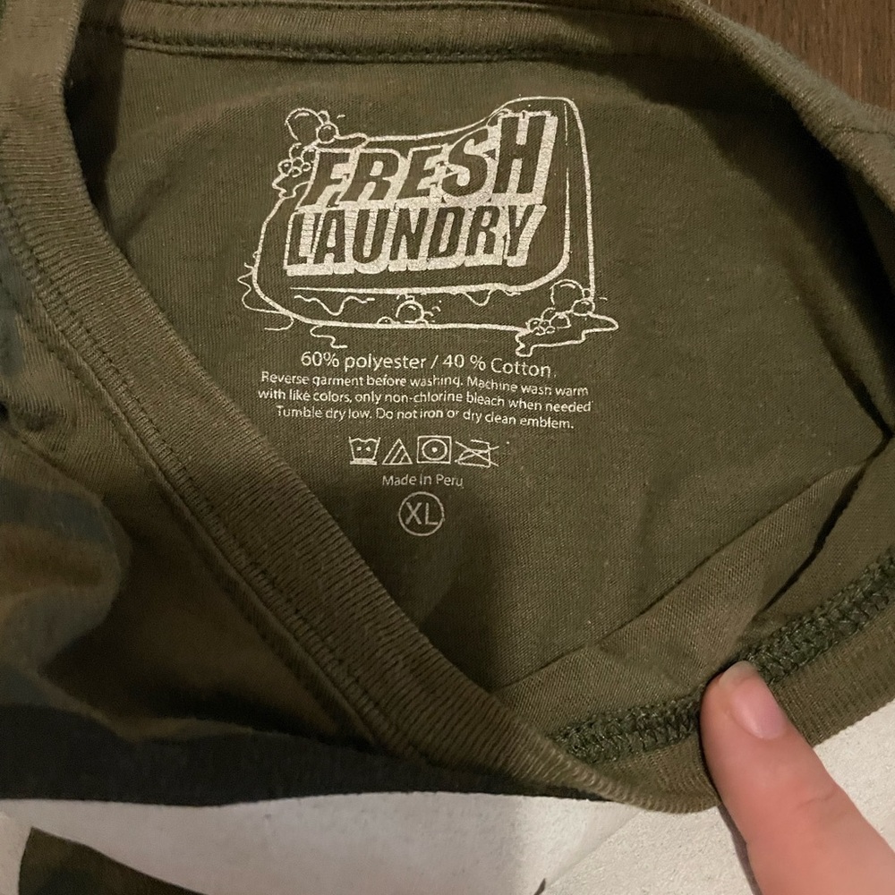 🔴 Fresh Laundry Camo Tshirt - Picture 4 of 6